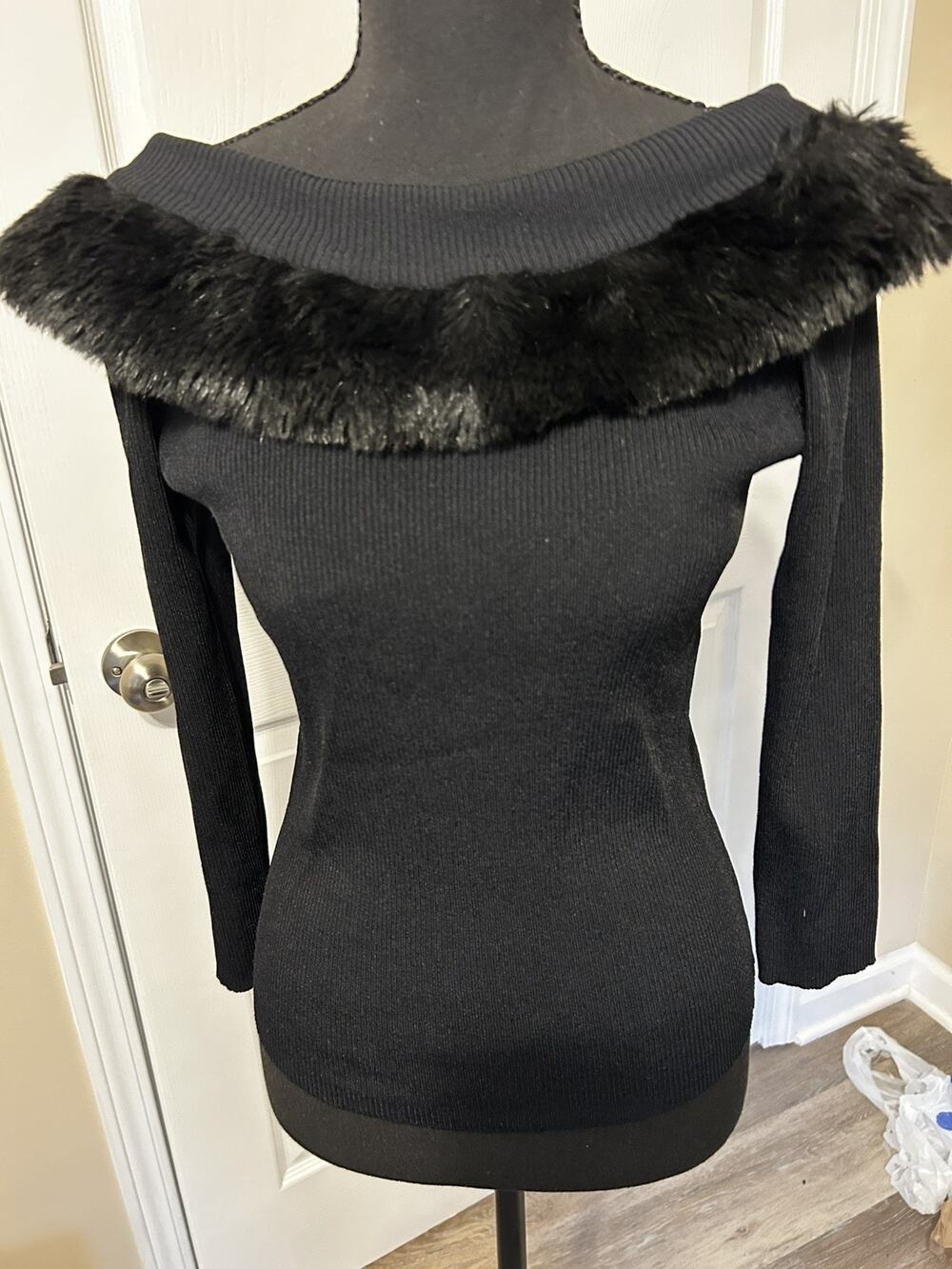 Cache Black Stretch Knit Top Fur Portrait Collar Silk Blend Sweater Medium
